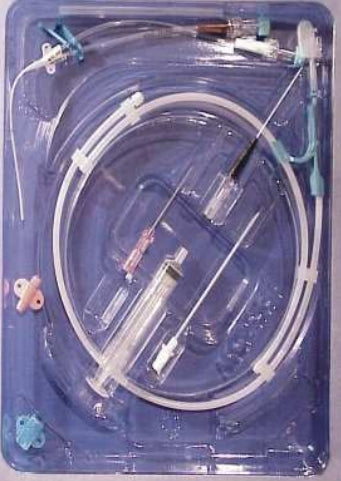 SET con CATETERE VENOSO CENTRALE BILUME PEDIATRICO 4 FR cm 13